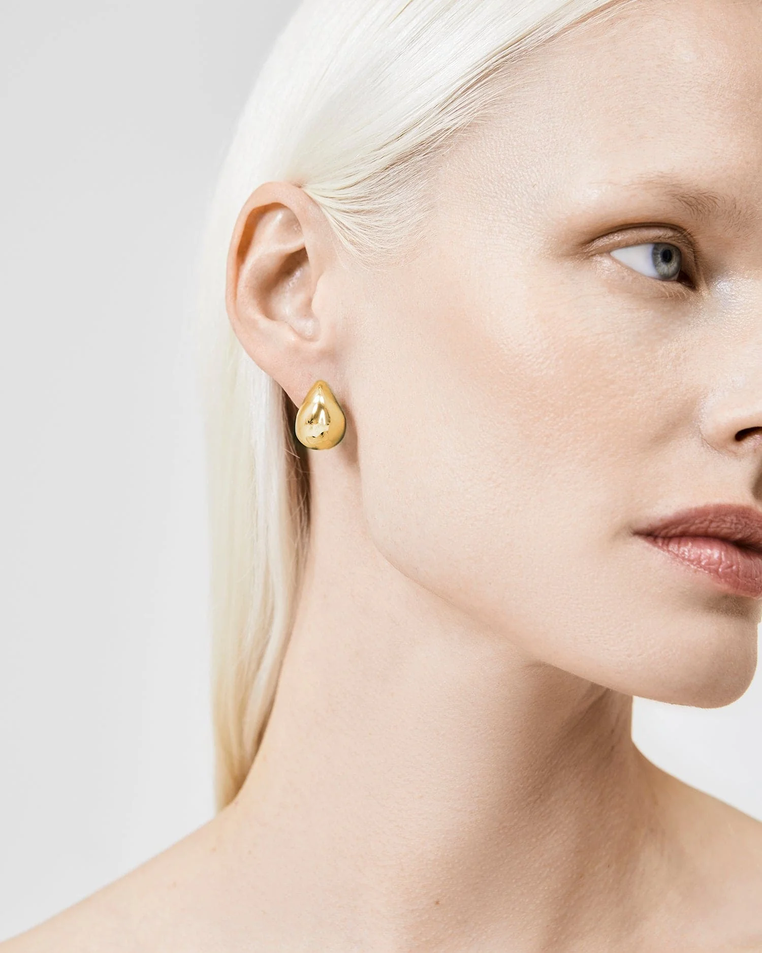 The Drop Earrings - Gold - Image 6