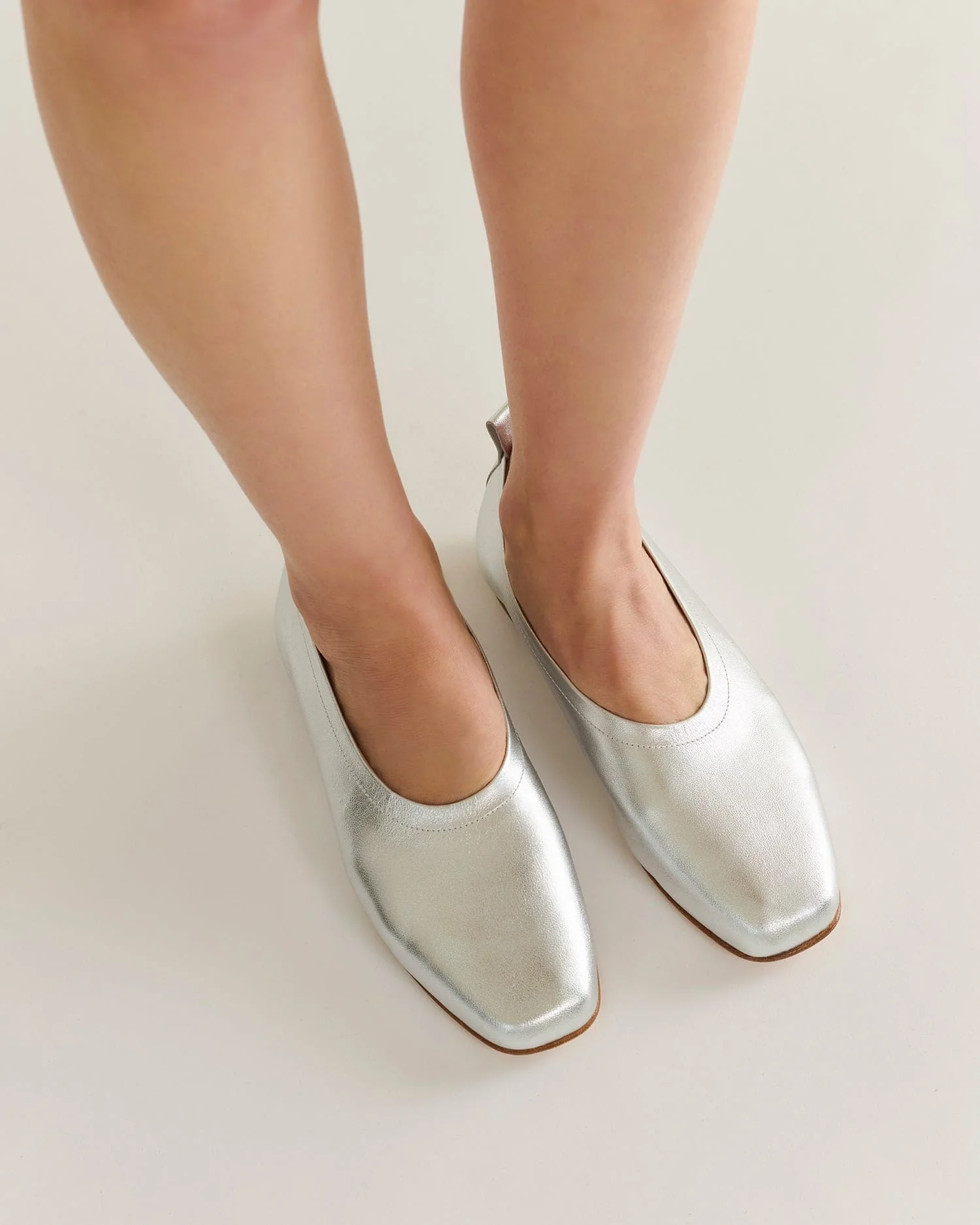 The Foundation Flat - Silver - Image 3